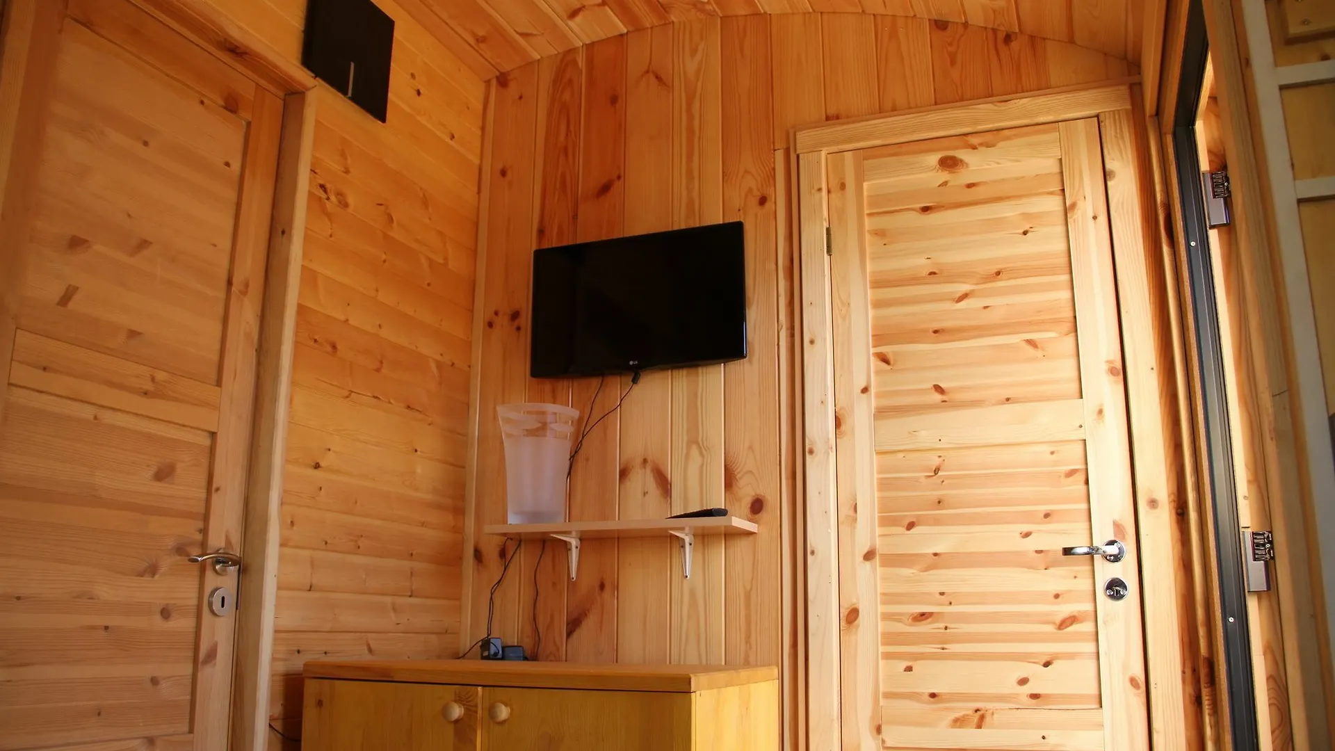 Eco-Wooden Houses Camping Montana Roja El Médano Hytte