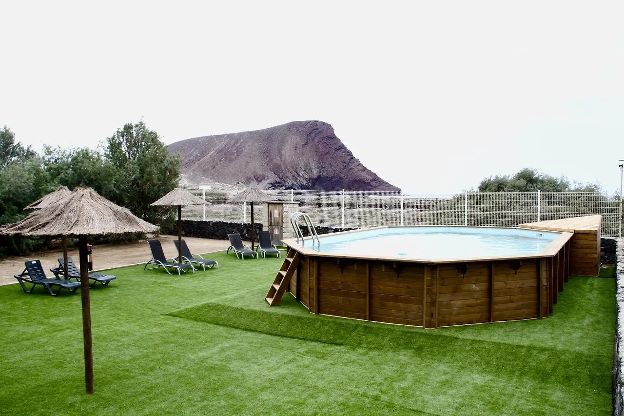 Eco-Wooden Houses Camping Montana Roja El Medano  0*, El Medano (Tenerife)