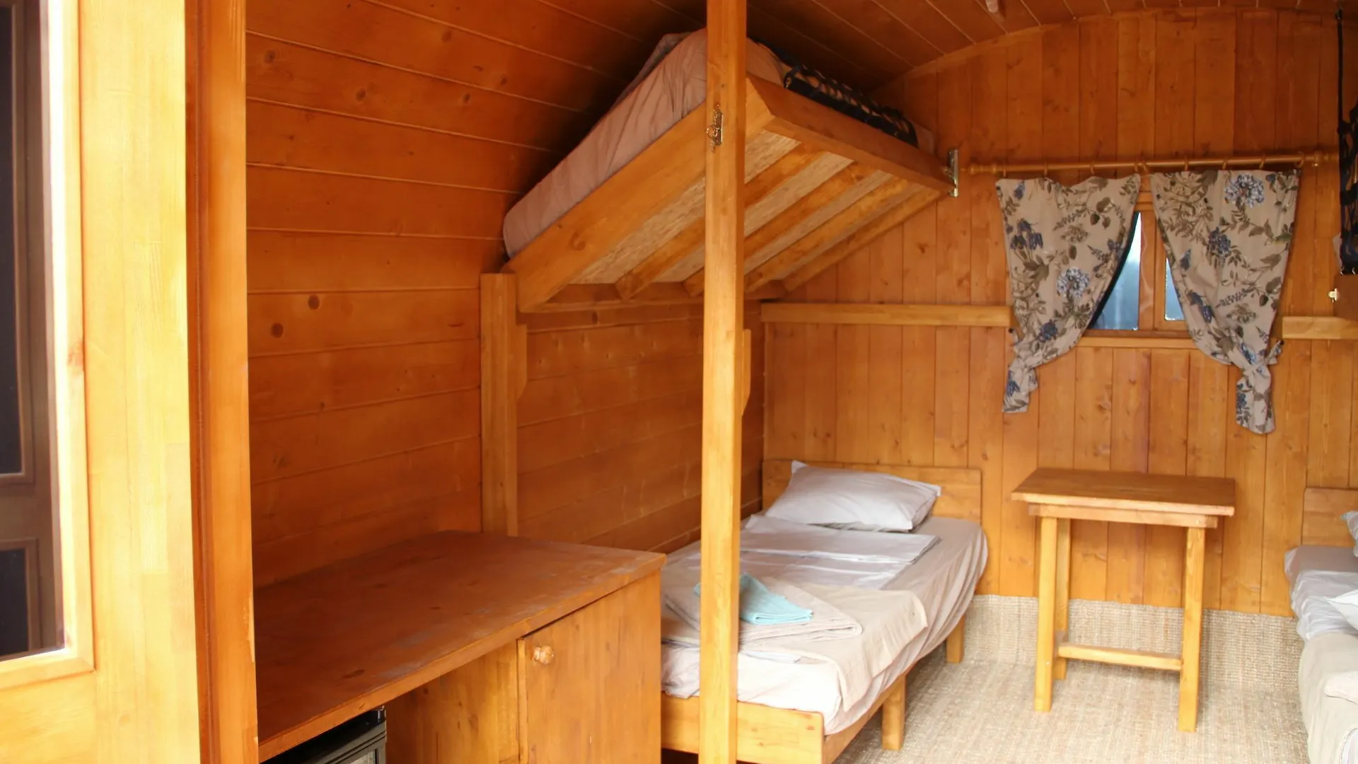 Lodge Eco-Wooden Houses Camping Montana Roja El Medano